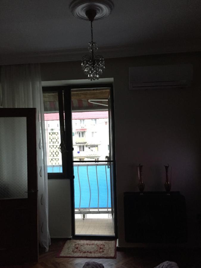 Apartment Rusudan Batumi Esterno foto