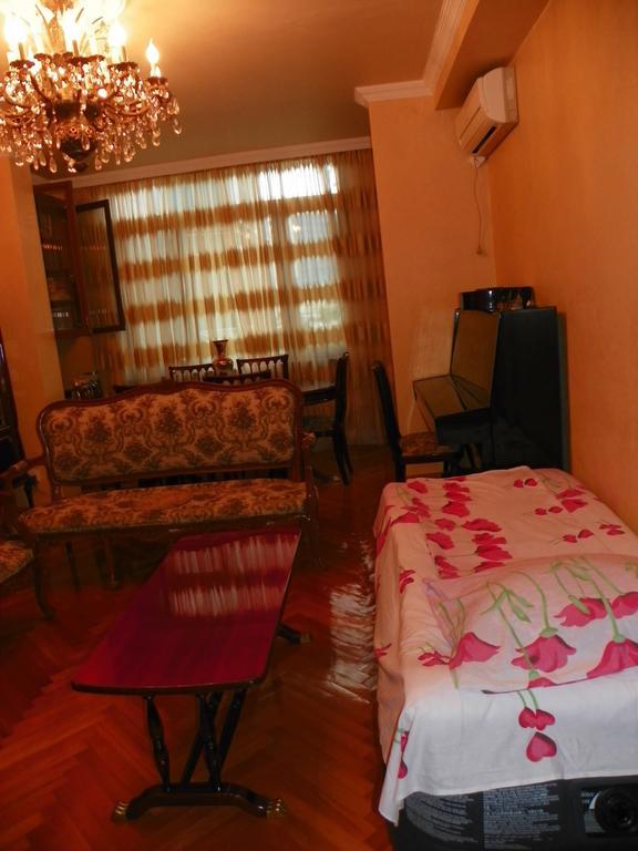 Apartment Rusudan Batumi Camera foto