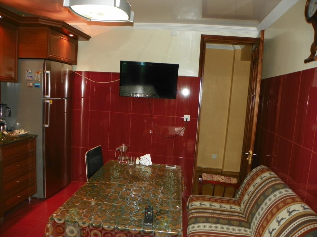 Apartment Rusudan Batumi Camera foto