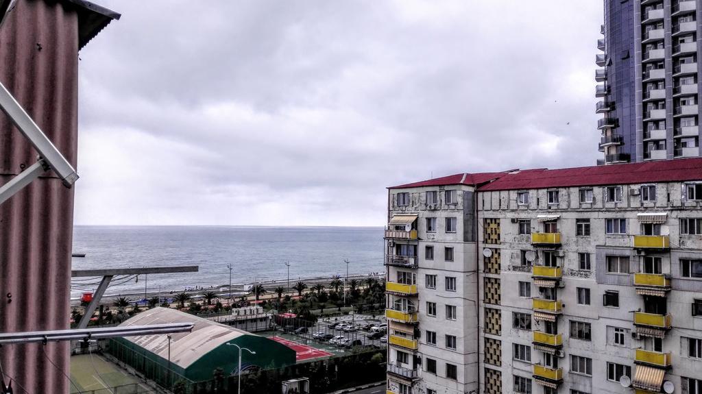 Apartment Rusudan Batumi Esterno foto