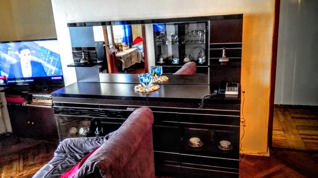 Apartment Rusudan Batumi Esterno foto