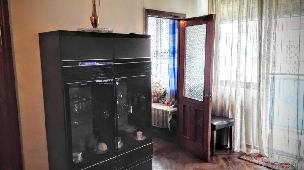 Apartment Rusudan Batumi Esterno foto