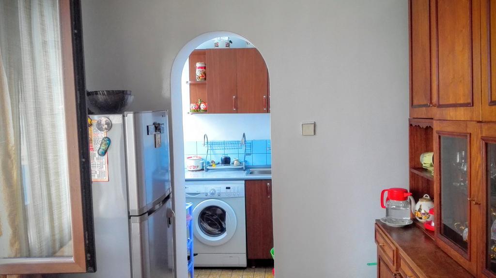 Apartment Rusudan Batumi Esterno foto