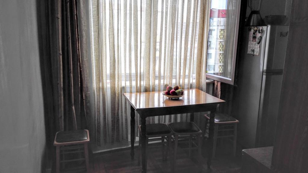 Apartment Rusudan Batumi Esterno foto